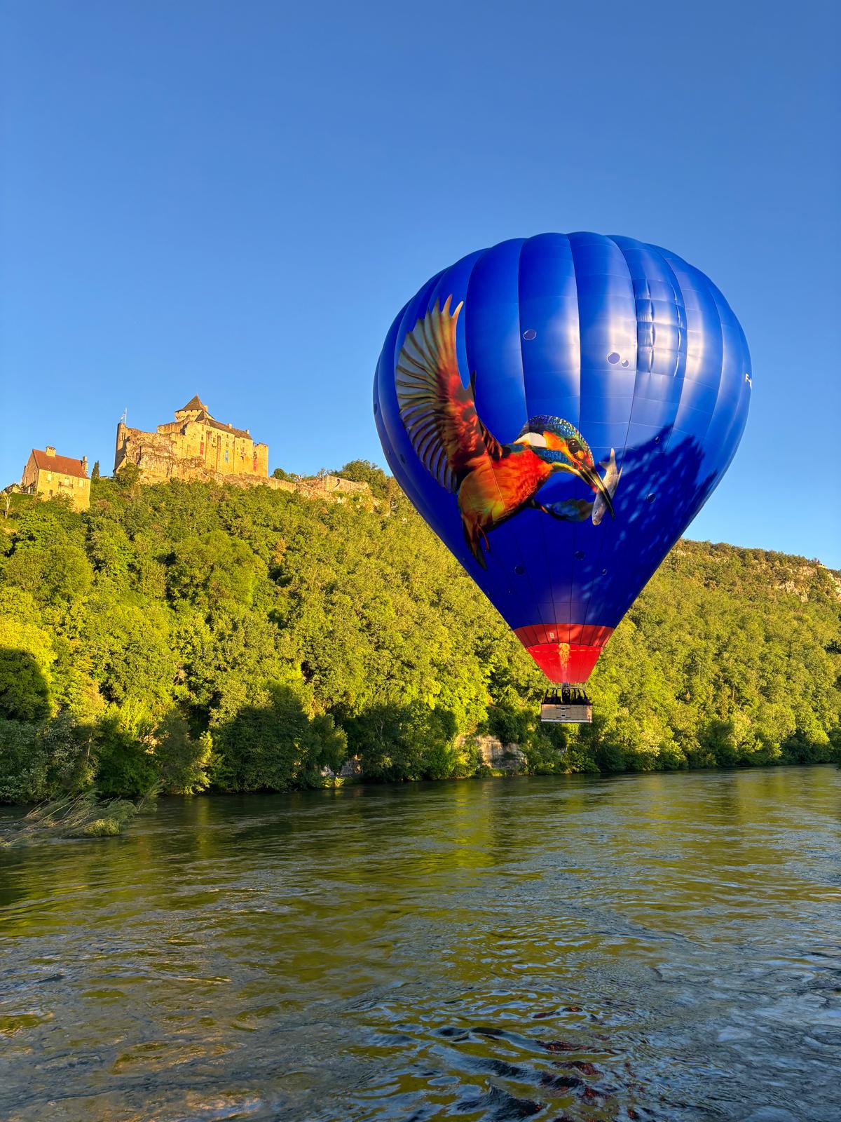 Vol de Montgolfière au dessus de la Dordogne